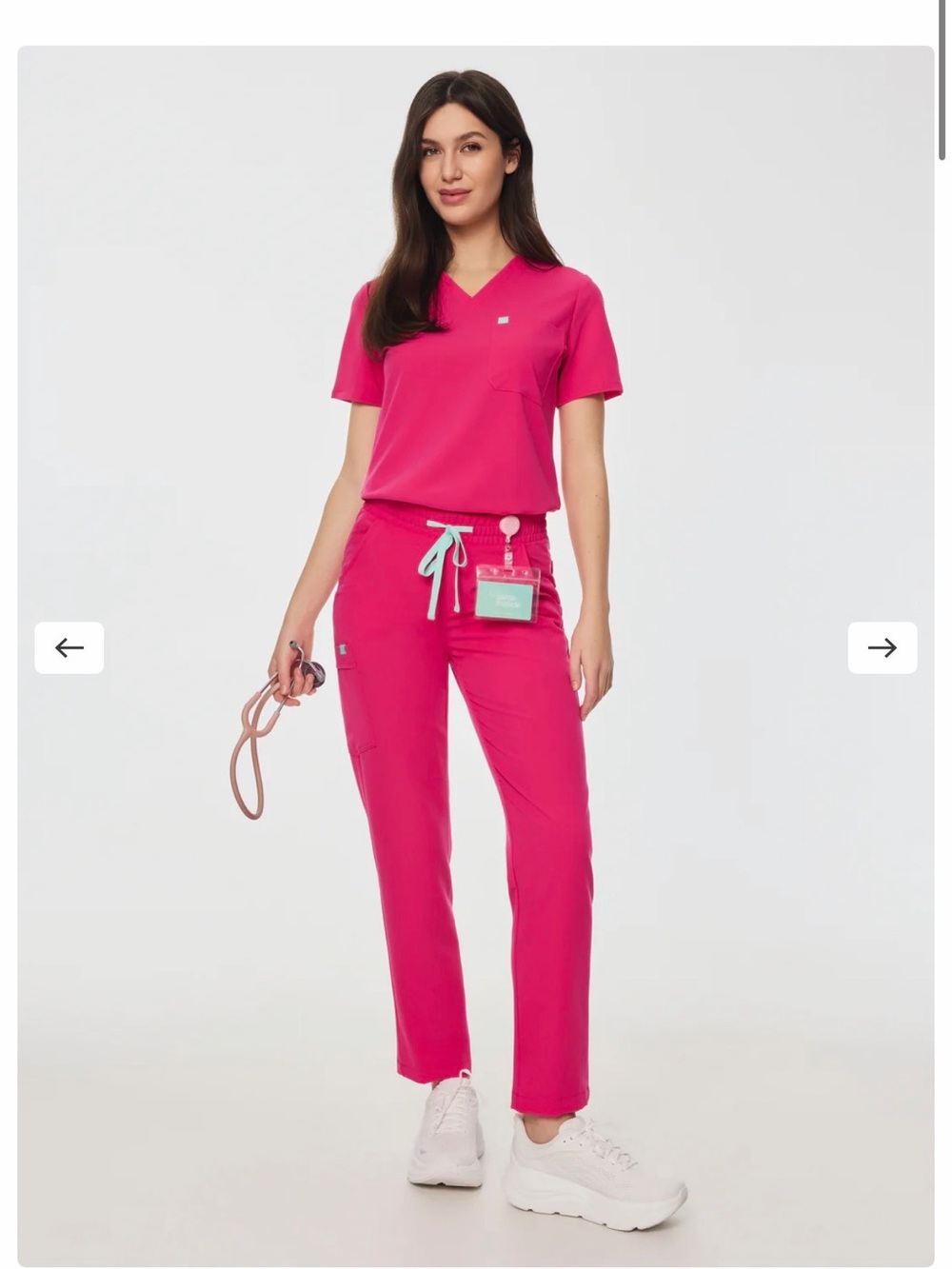 NWTS GARDE MALADE Pink Crush Scrub Set 💘
Top: Small
Bottom: Medium